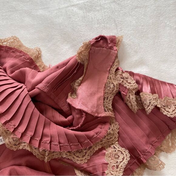 Rare Y2K Victoria’s Secret Satin and Lace Pink Romper Size Small - Picture 9 of 15